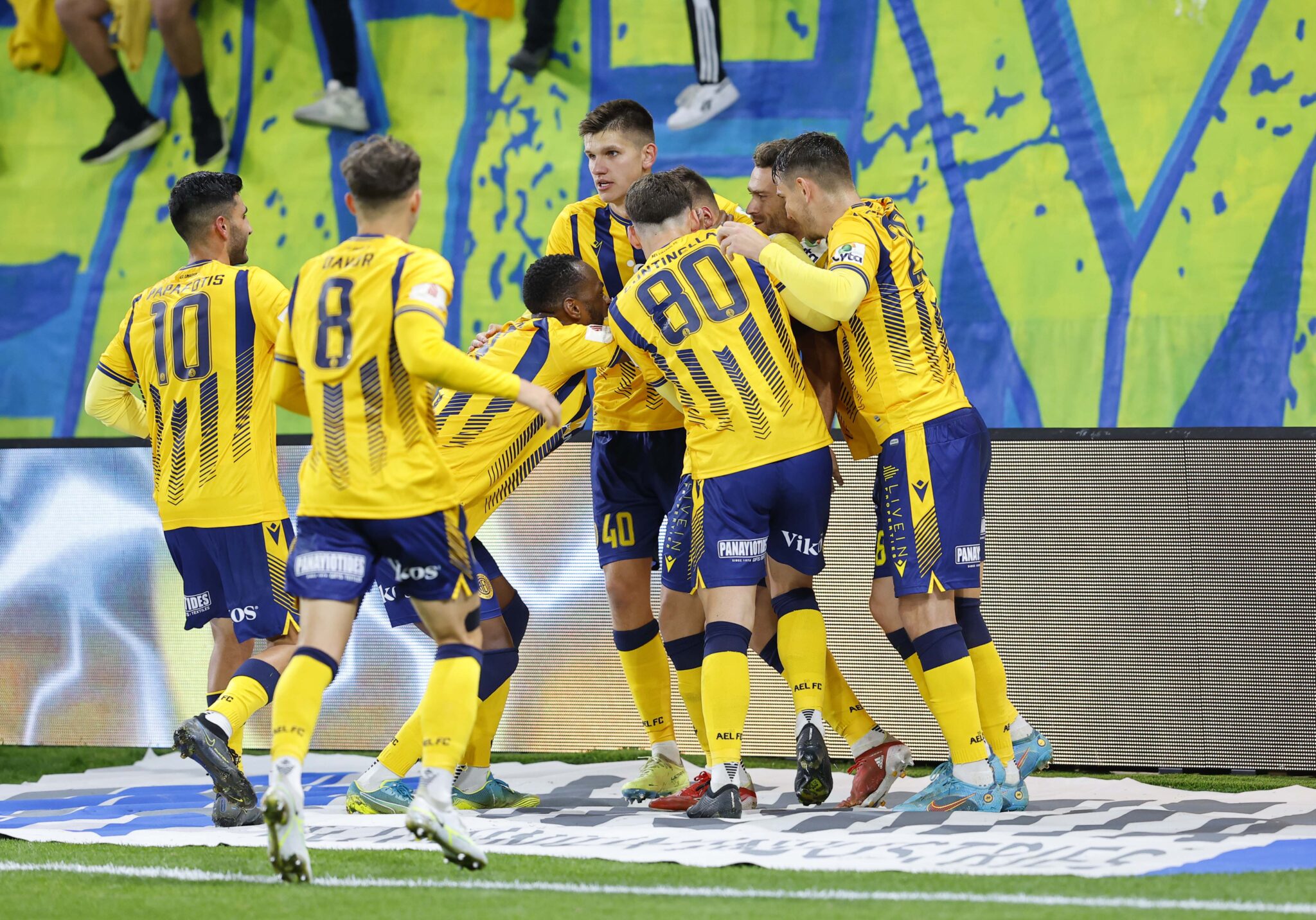 Μπήκε ξανά στο… κόλπο η ΑΕΛ