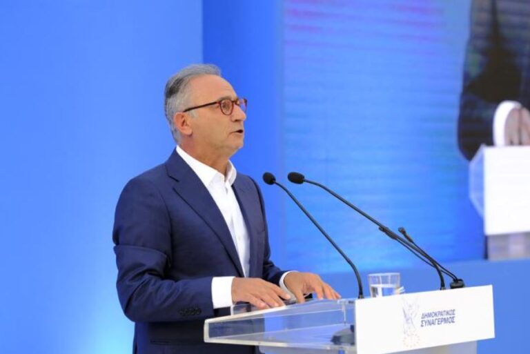 Το ηχηρό mea culpa από τον Αβέρωφ Νεοφύτου