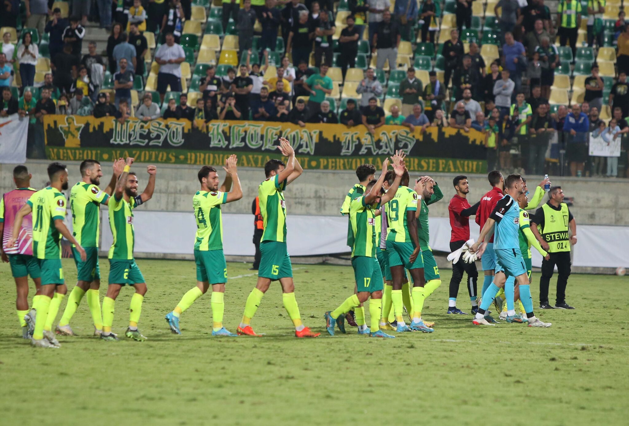 Τα συγχαρητήρια των κυπριακών ομάδων στην ΑΕΚ για την ιστορική της πρόκριση