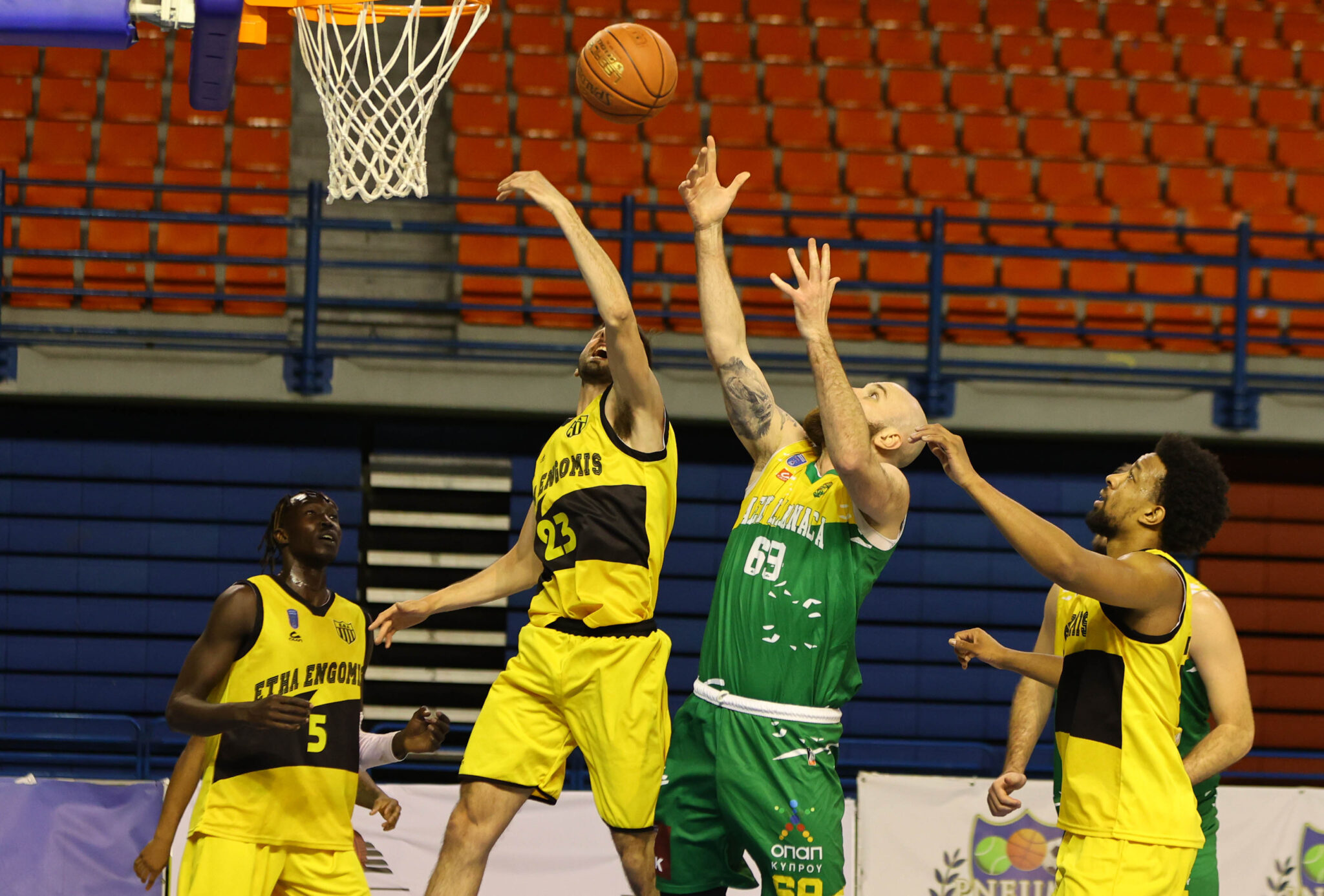 Έφτασε τις 13 νίκες η ΑΕΚ, με «διπλό» επί της ΕΘΑ