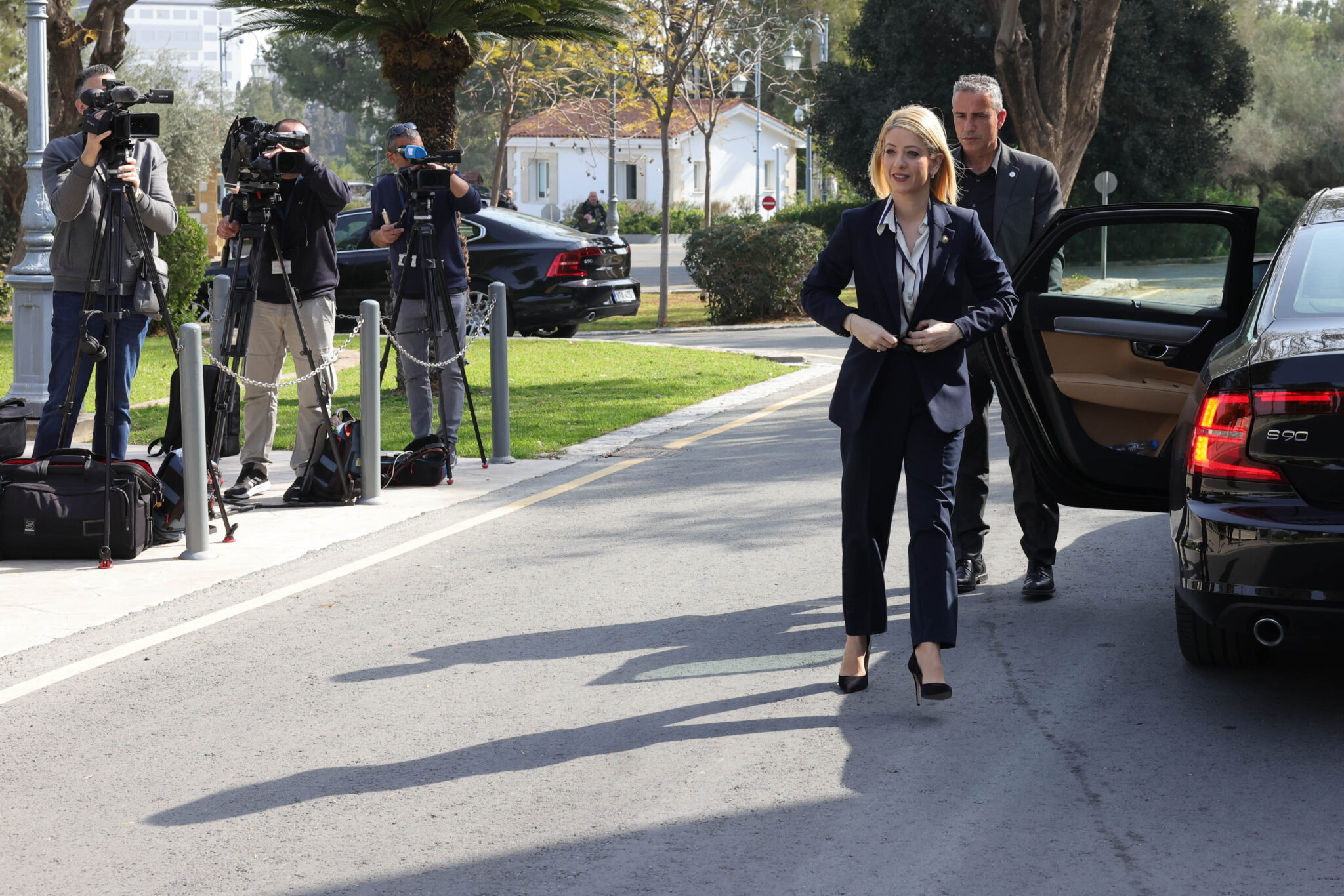 Fake news τα περί σύλληψης του αδελφού της ΠτΒ, πάει Αστυνομία για καταγγελία