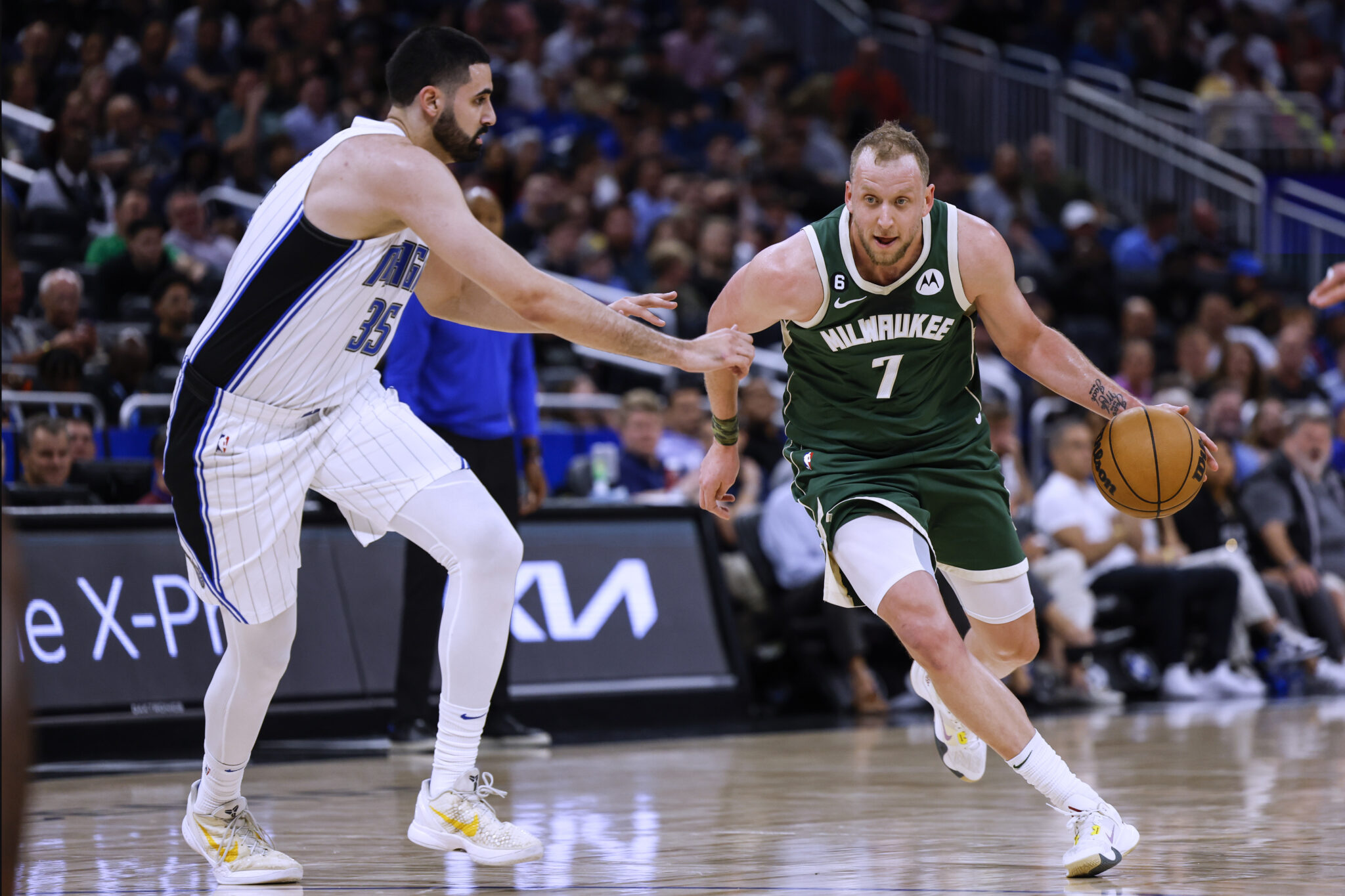 Εύκολα οι Μπακς και χωρίς Αντετοκούνμπο