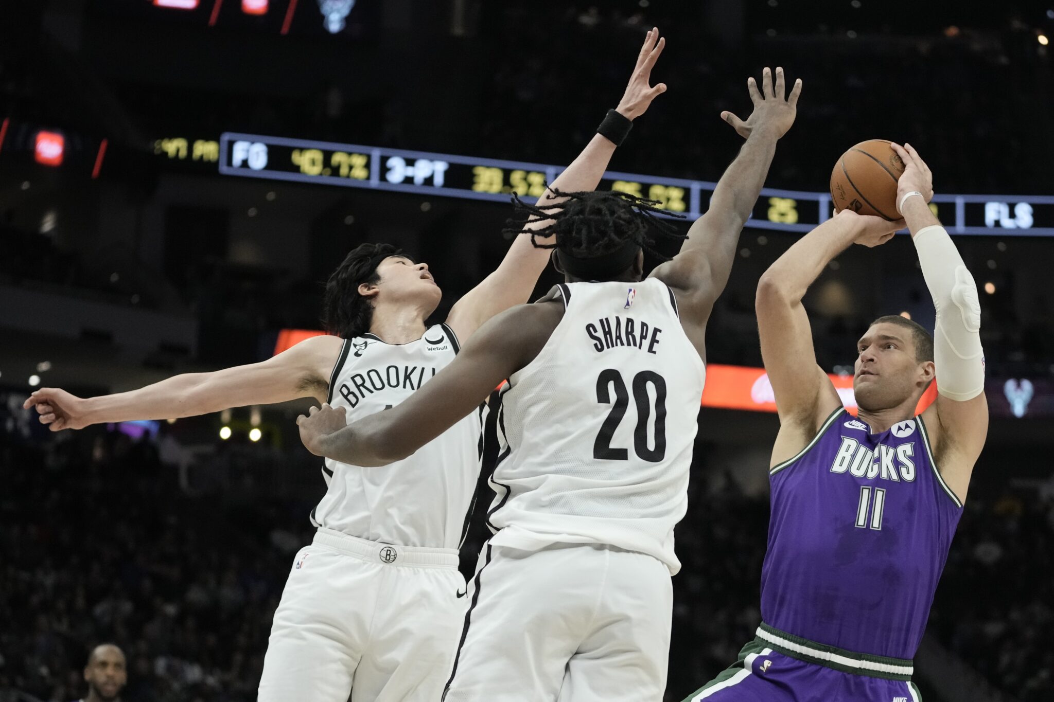 Πρώτοι και χωρίς Γιάννη οι Μπακς