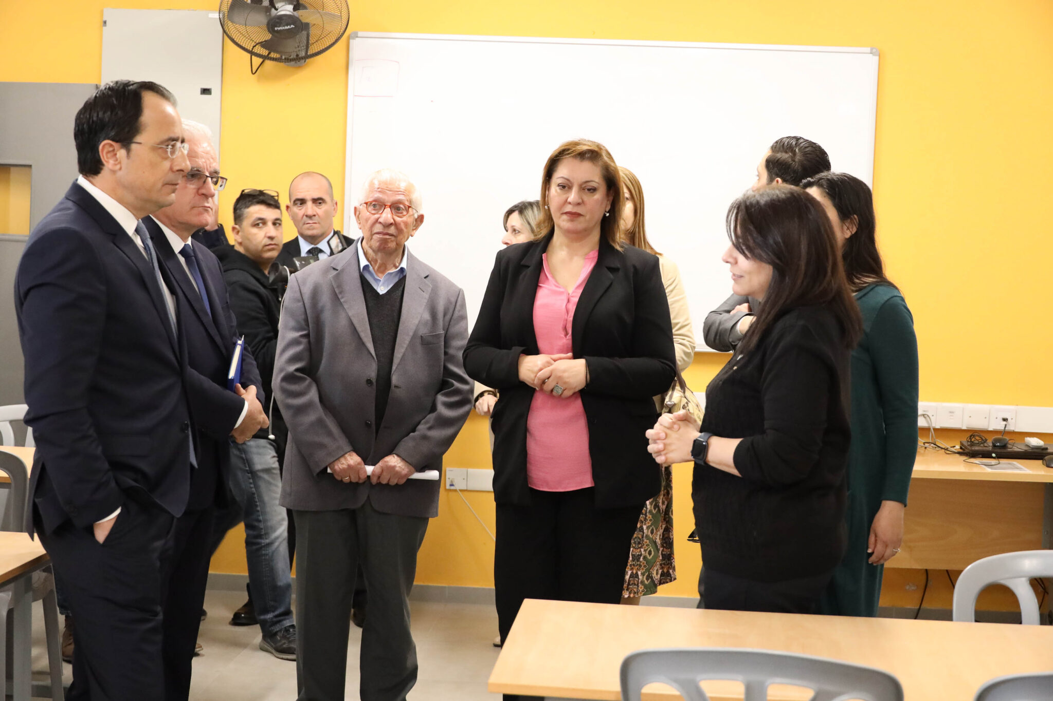 Υπ. Παιδείας: Οι εξετάσεις τετραμήνων είναι απαραίτητες