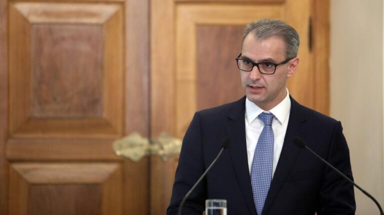 Οχυρωμένο το τραπεζικό σύστημα, διαβεβαιώνει ο Διοικητής της Κεντρικής Τράπεζας