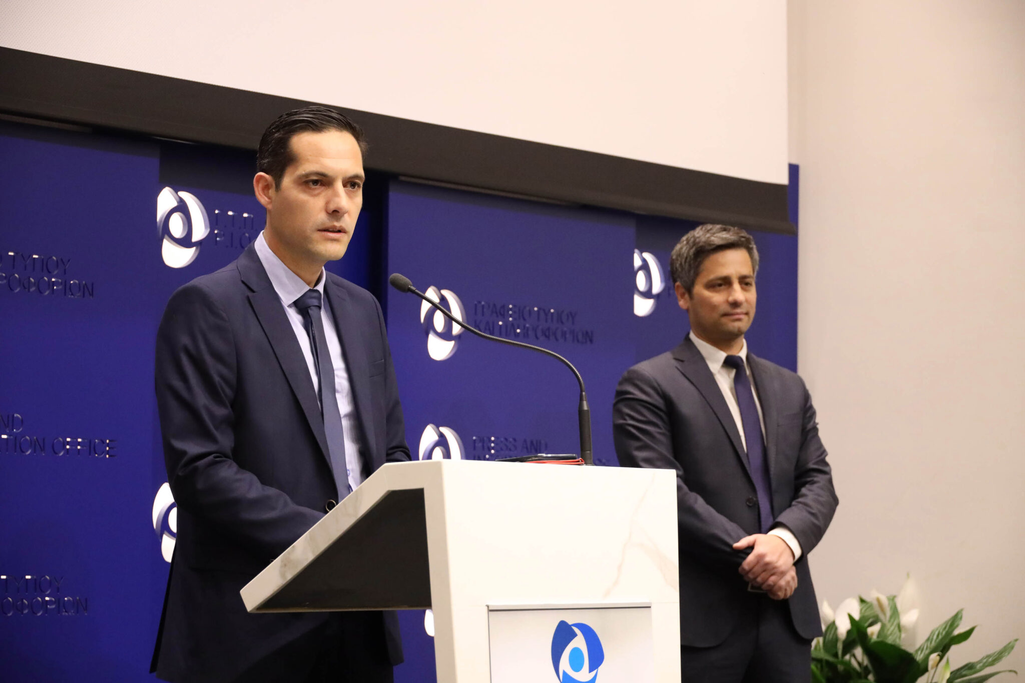 Δεν αποκλείεται να επαναφέρει τις καθημερινές ενημερώσεις Τύπου ο Λετυμπιώτης