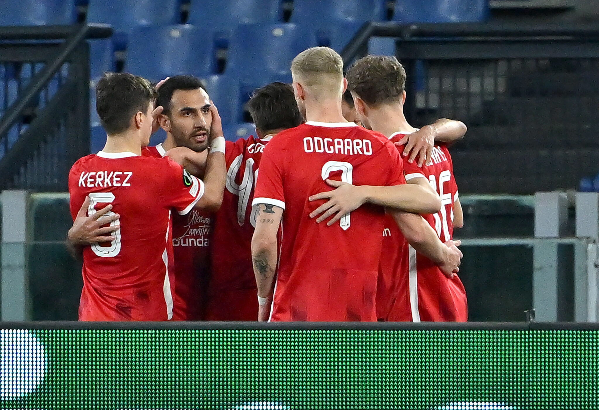 Παυλίδης σκόραρε, Χατζηδιάκος έκοβε και η Άλκμααρ άλωσε το «Ολίμπικο»