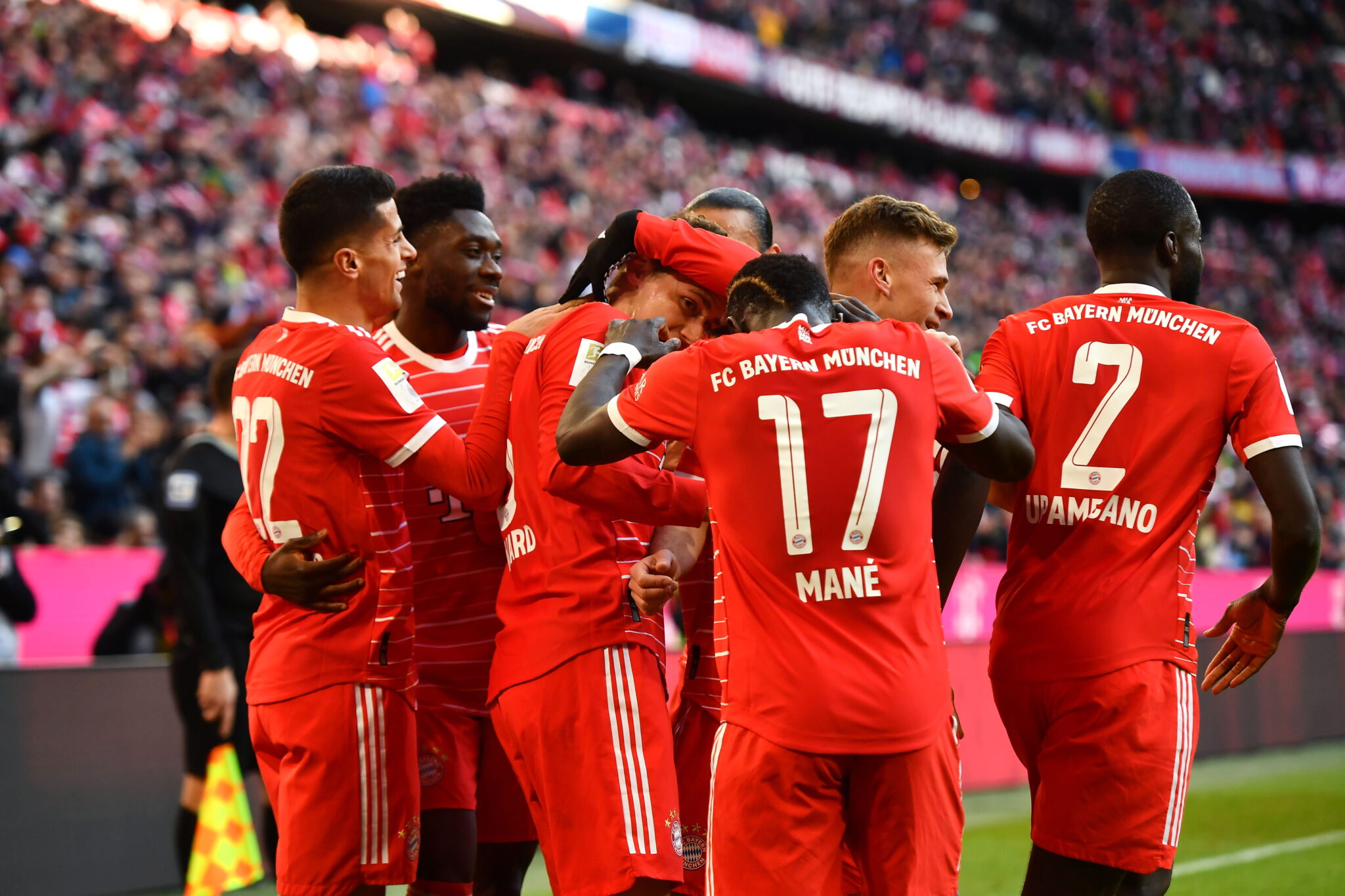 Ανέβηκε μόνη στην κορυφή με πεντάρα και… περιμένει η Μπάγερν Μονάχου