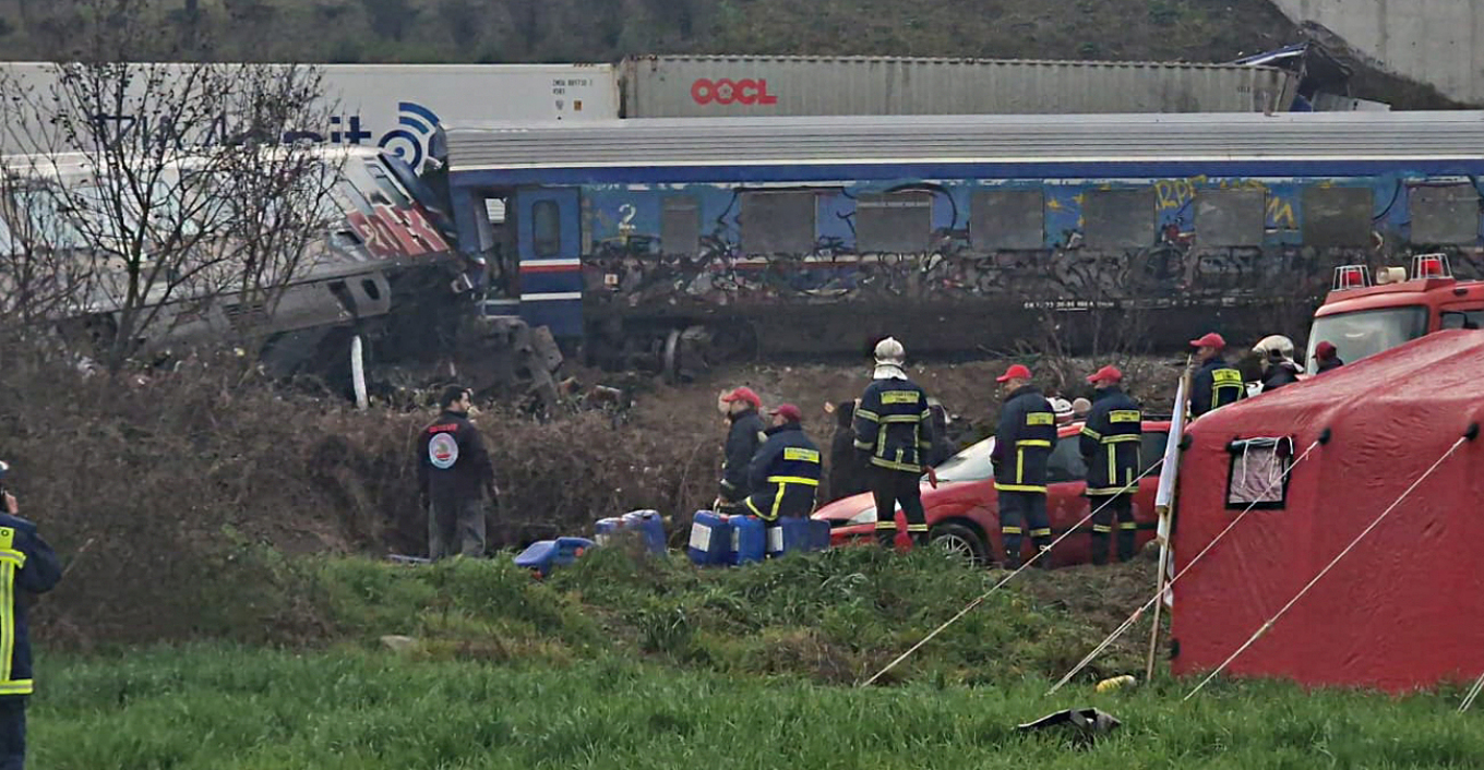 Πρώτο θέμα στα μεγαλύτερα ΜΜΕ στον κόσμο η τραγωδία στην Τέμπη