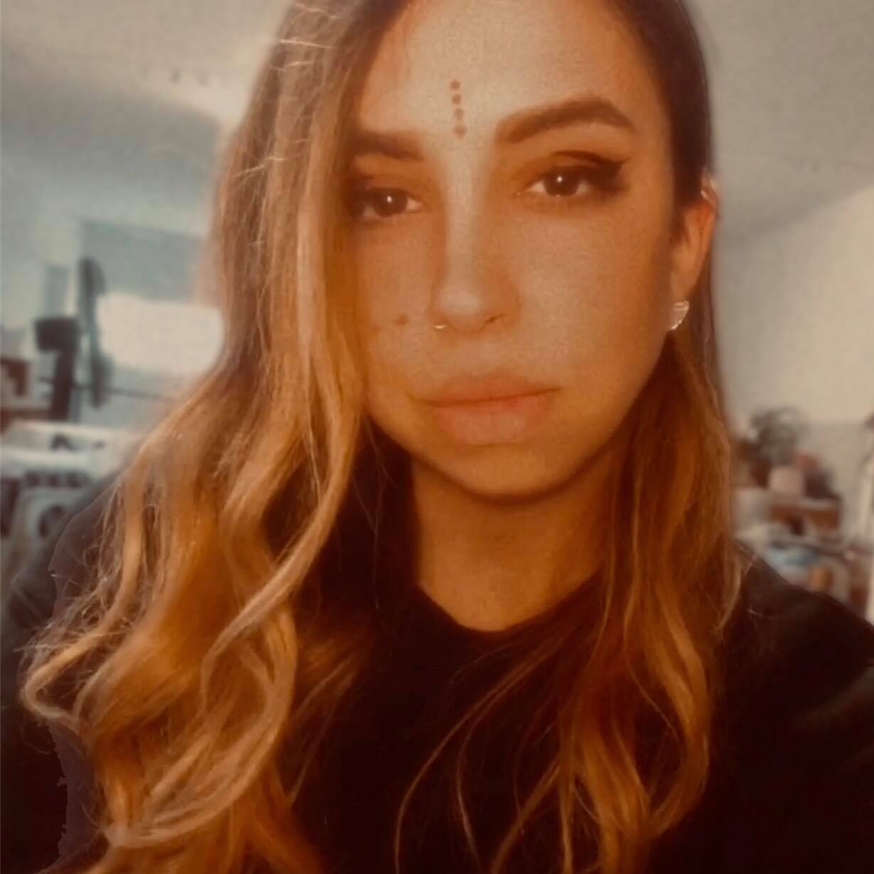 Θρήνος στον καλλιτεχνικό χώρο: Έφυγε έπειτα από σκληρή μάχη η 31χρονη Παυλίνα