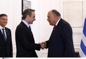 Συναντήθηκε με τον Υπουργό Εξωτερικών της Αιγύπτου ο Κυριάκος Μητσοτάκης