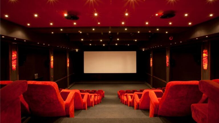 Η πιο "hot" κινηματογραφική ταινία γίνεται… σειρά – Όλες οι λεπτομέρειες