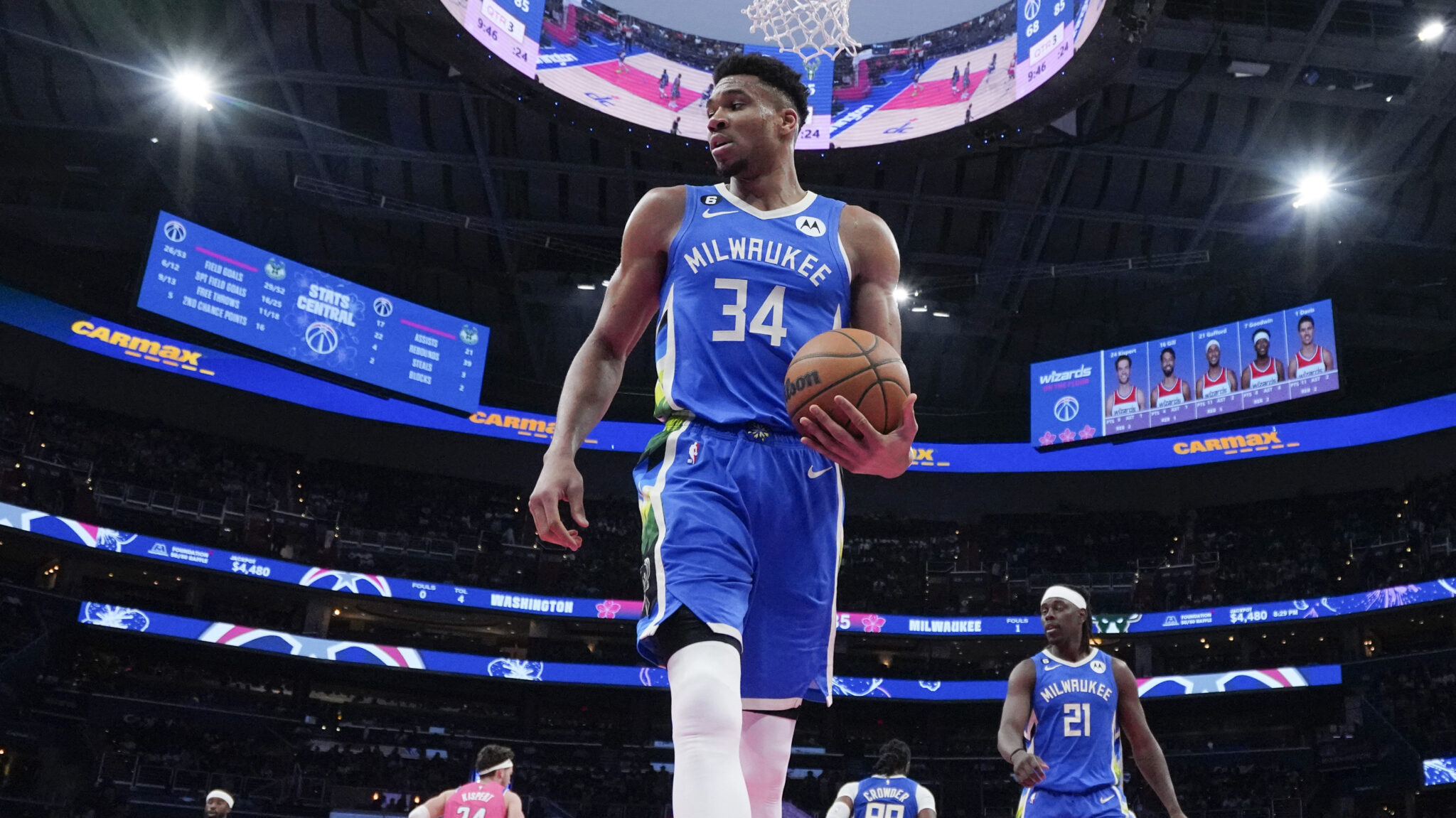 Τα σενάρια της τελευταίας μέρας στο ΝΒΑ-Με ποιους παίζουν οι Μπακς