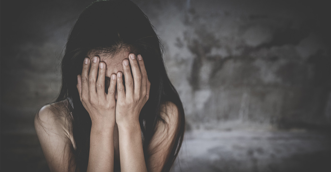 Χειροπέδες σε 43χρονο για βιασμό 14χρονης στην Ελλάδα