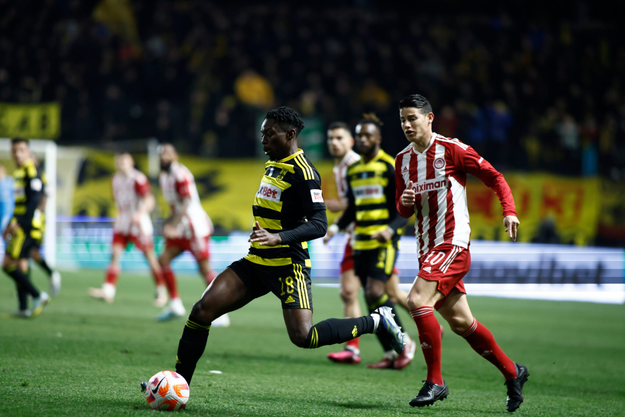 Ολυμπιακός-Άρης: Επιστροφή με το βλέμμα στη μάχη του τίτλου για τους Πειραιώτες