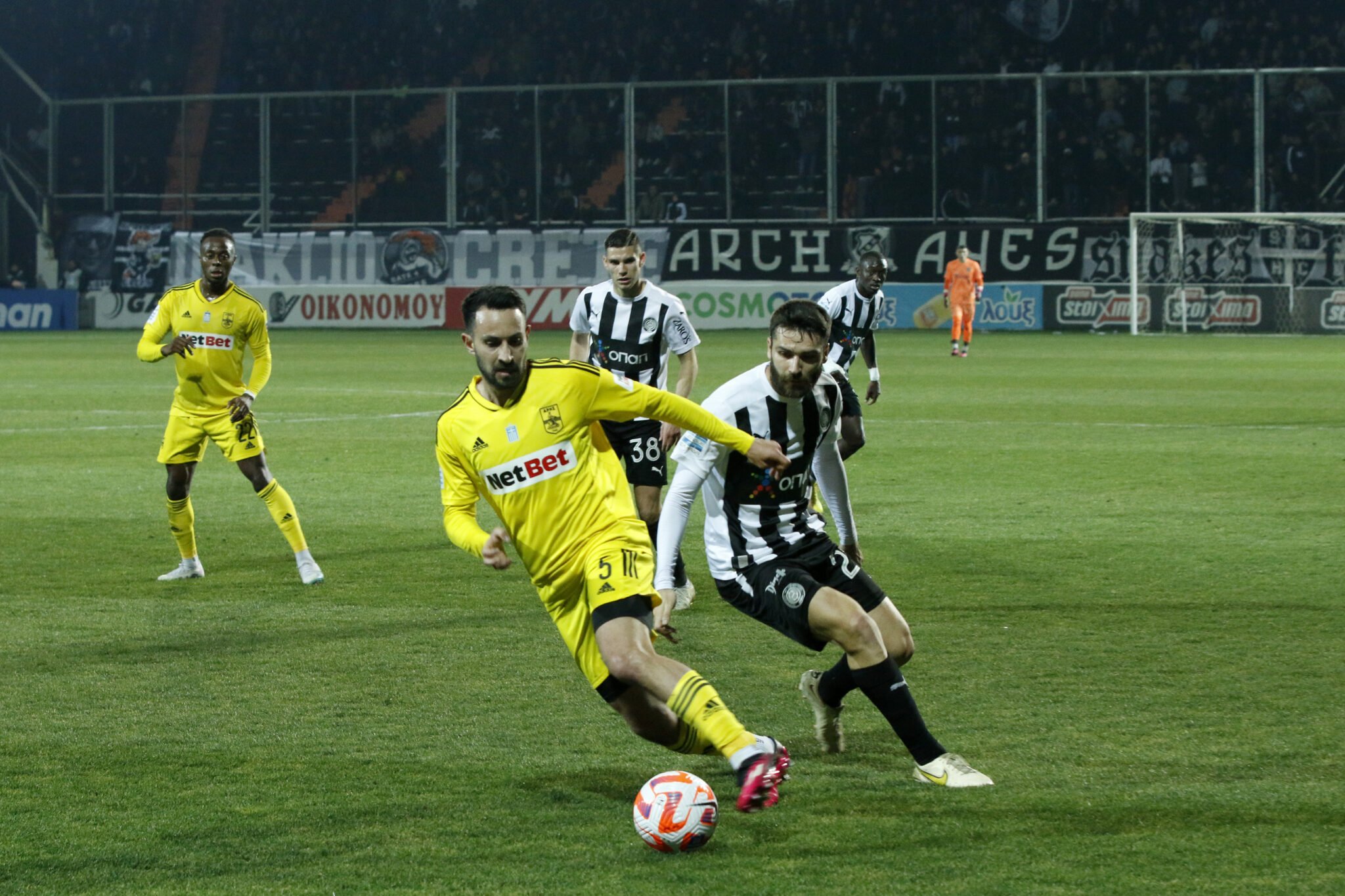 Άρης: Στη Γερμανία ο Ρουπ, θεραπεία ο Γκαρσία