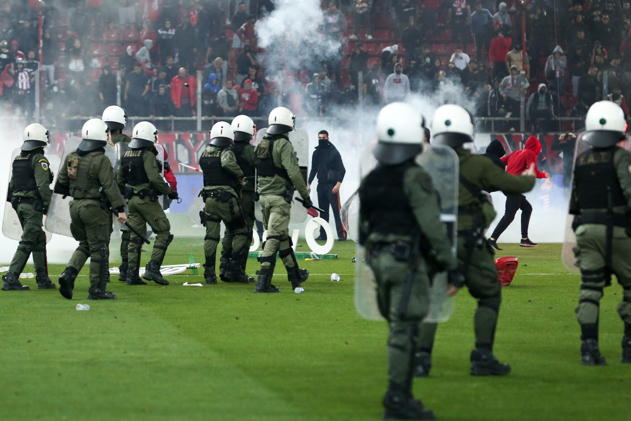 Δύο αγωνιστικές στον Ολυμπιακό, κεκλεισμένων με Παναθηναϊκό