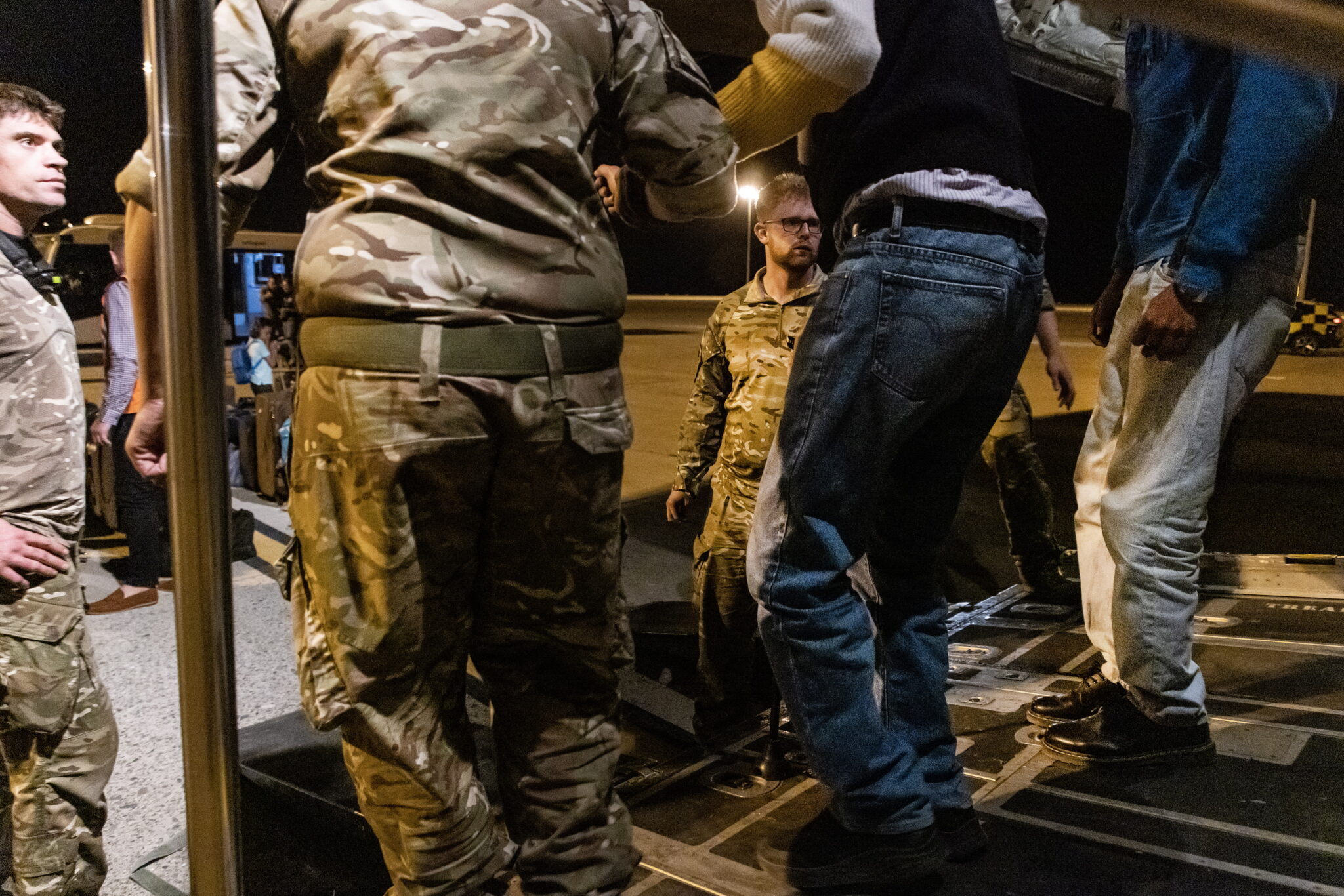 Το C-130 επιστρέφει στην Ελλάδα με 39 πολίτες