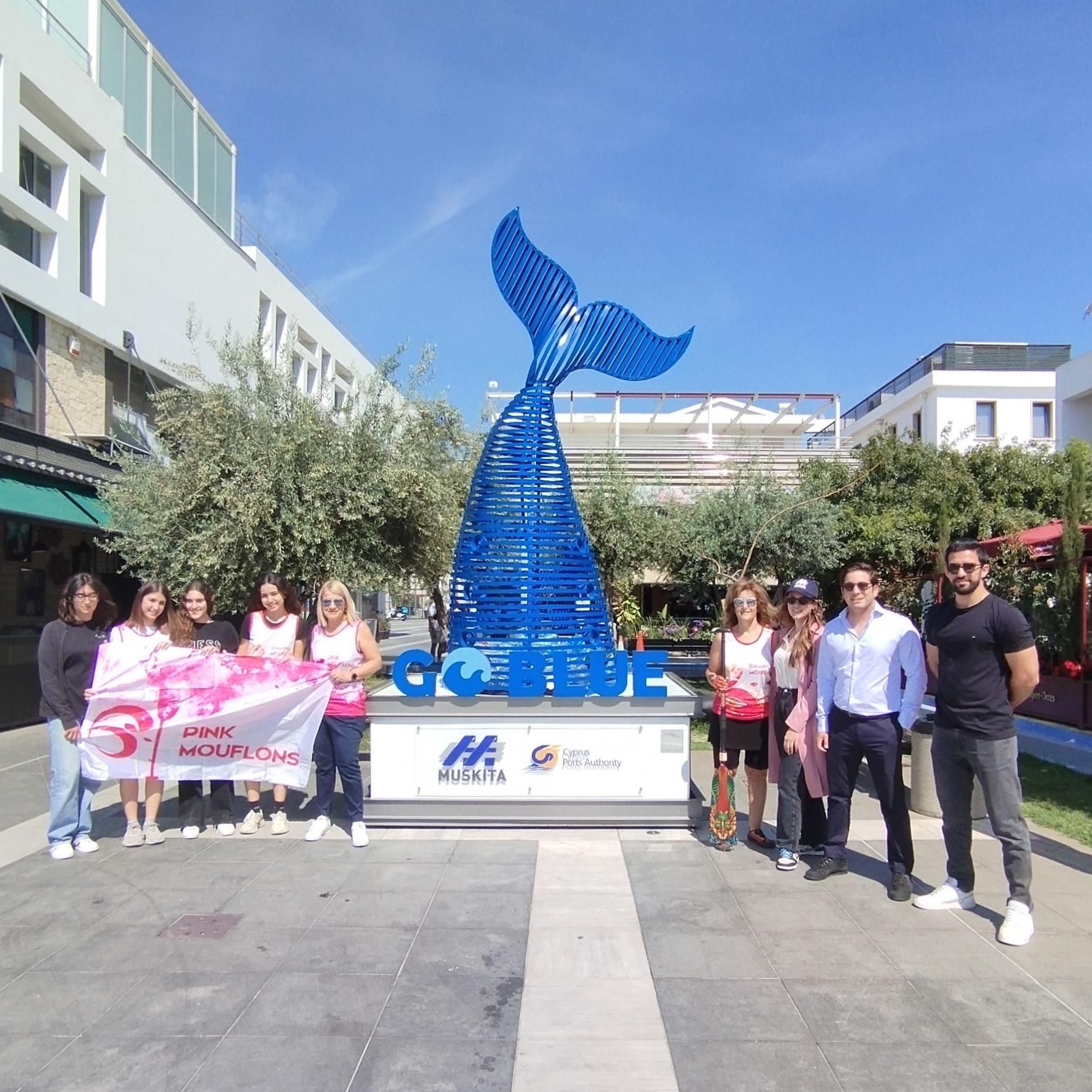 Οι Raging και Pink Mouflons Dragon Boat “υιοθέτησαν” τη δική τους παραλία