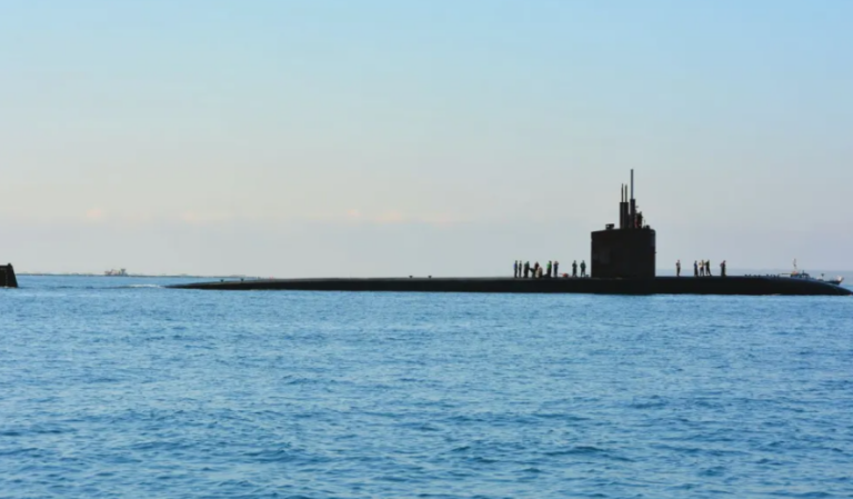 Γκρίνια και απειλές από τα κατεχόμενα για το αμερικανικό υποβρύχιο στη Λεμεσό