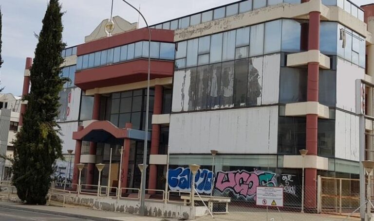 Το Sun Tower αλλάζει και γίνεται πολυκλινική, γραφεία και καταστήματα