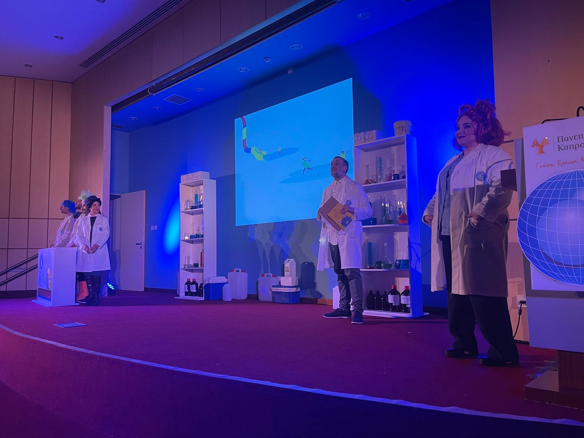 Μεγάλη επιτυχία σημείωσε η παιδική θεατρική παράσταση «Ταξίδι στον Μπλε Κύκλο»