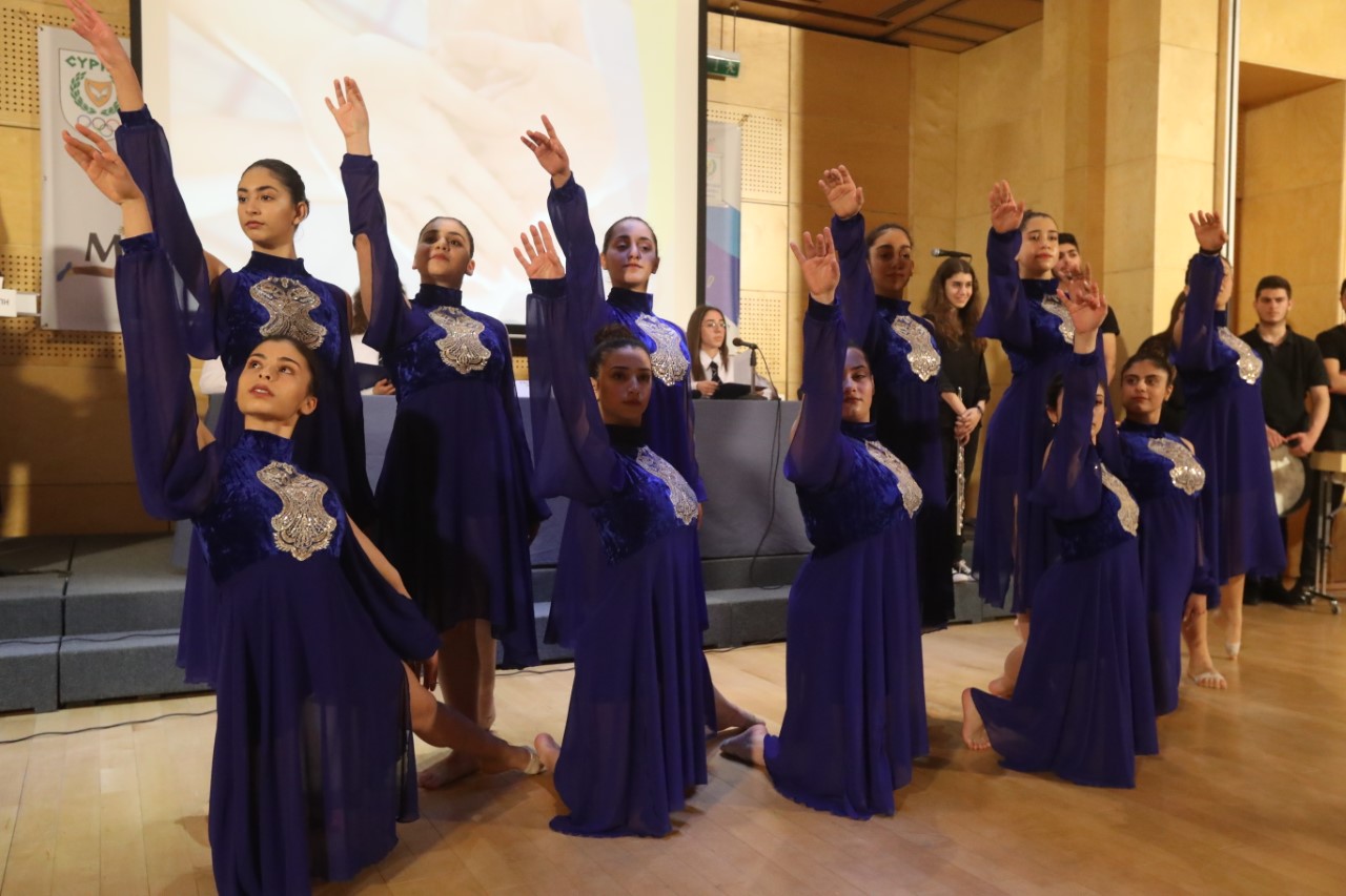 «Ολυμπιακά Πρότυπα και ο Κοινωνικός του Αθλητισμού στη σύγχρονη κοινωνία»