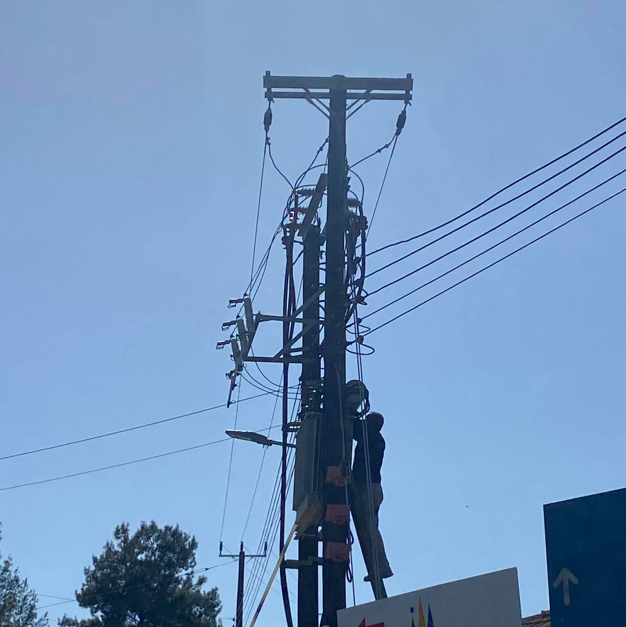 Στο απροχώρητο η κατάσταση: Κλέβουν ρεύμα και επιτίθενται σε υπαλλήλους της ΑΗΚ