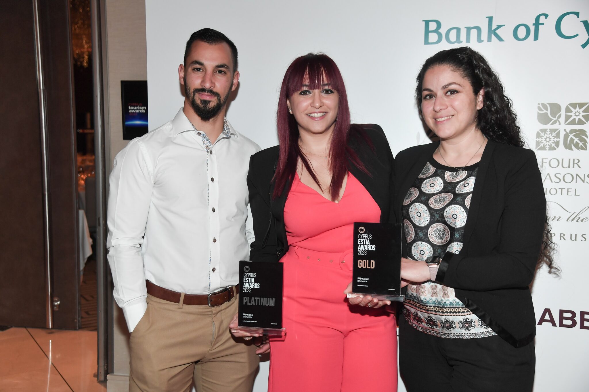 PLATINUM βραβείο στην κατηγορία Best Locally brewed Beer για την μπύρα ΛΕΩΝ