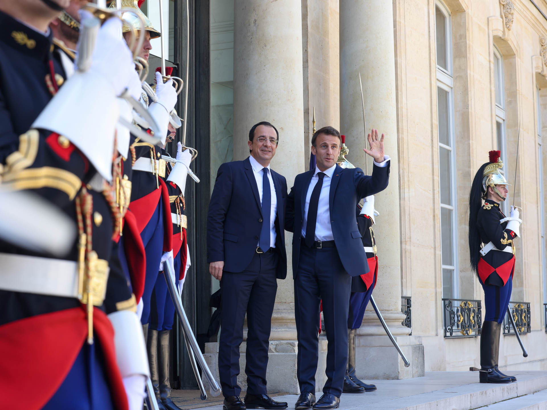 Μακρόν σε ΠτΔ: Αμέριστη η συμπαράσταση Γαλλίας στο εθνικό πρόβλημα της Κύπρου