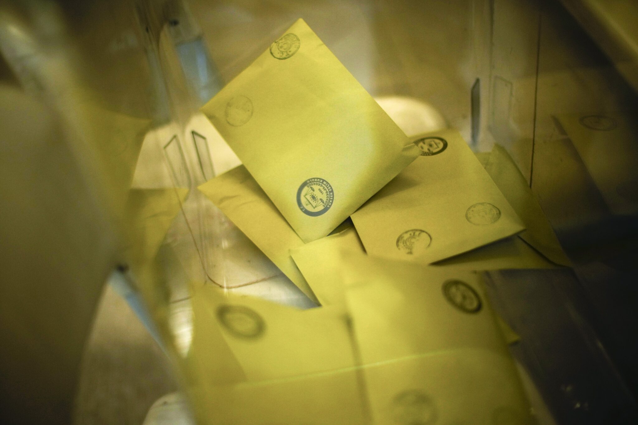 Σε εξέλιξη η καταμέτρηση ψήφων στην Τουρκία, δείτε ζωντανή ροή αποτελεσμάτων