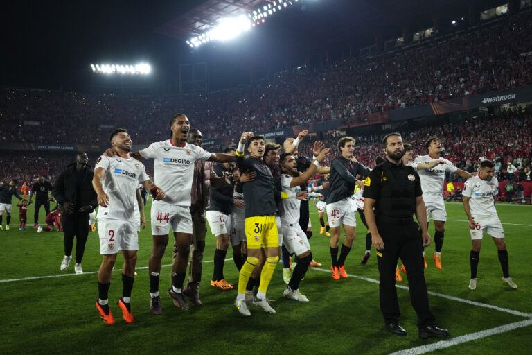 Με πλήρες «οπλοστάσιο» στη Βουδαπέστη η Σεβίλλη