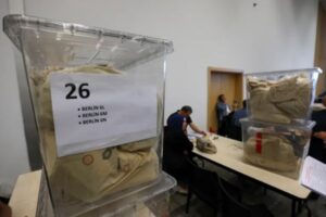 Παρά τον ακροδεξιό υποστηρικτή, το φιλοκουρδικό είπε "ναι" σε Κιλιτσντάρογλου