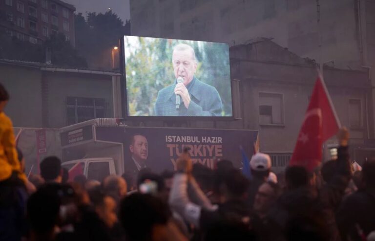 «Μαζί ως το θάνατο, μπάι μπάι Κεμάλ» λέει ο Ερντογάν μετά τη νίκη (ΒΙΝΤΕΟ)