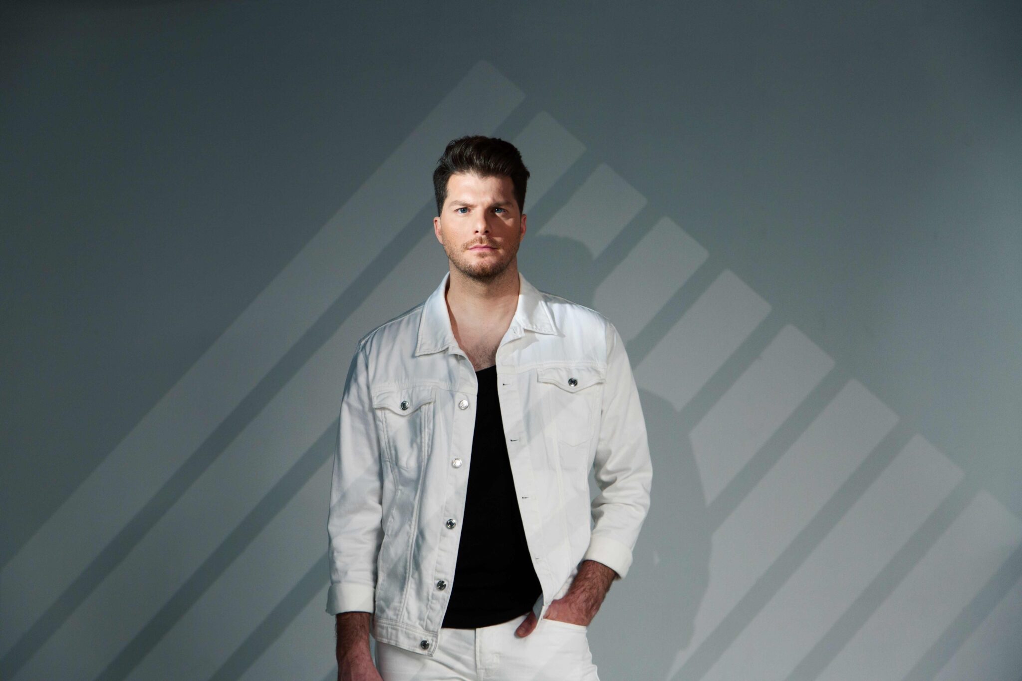 Λούκας Γιώρκας #ΜεςΤηΖωήΜαζί – Καλοκαιρινή περιοδεία στην Κύπρο με 3 συναυλίες