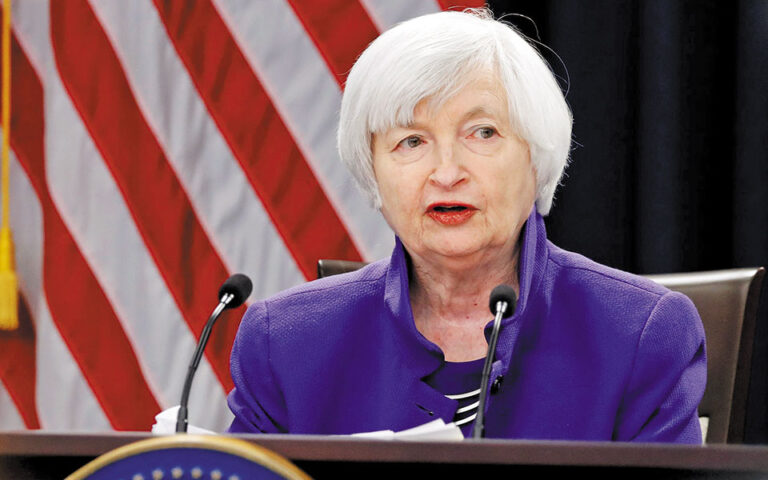 Η Γέλεν πάει στους G7 με πλαφόν χρέους και τραπεζική κρίση