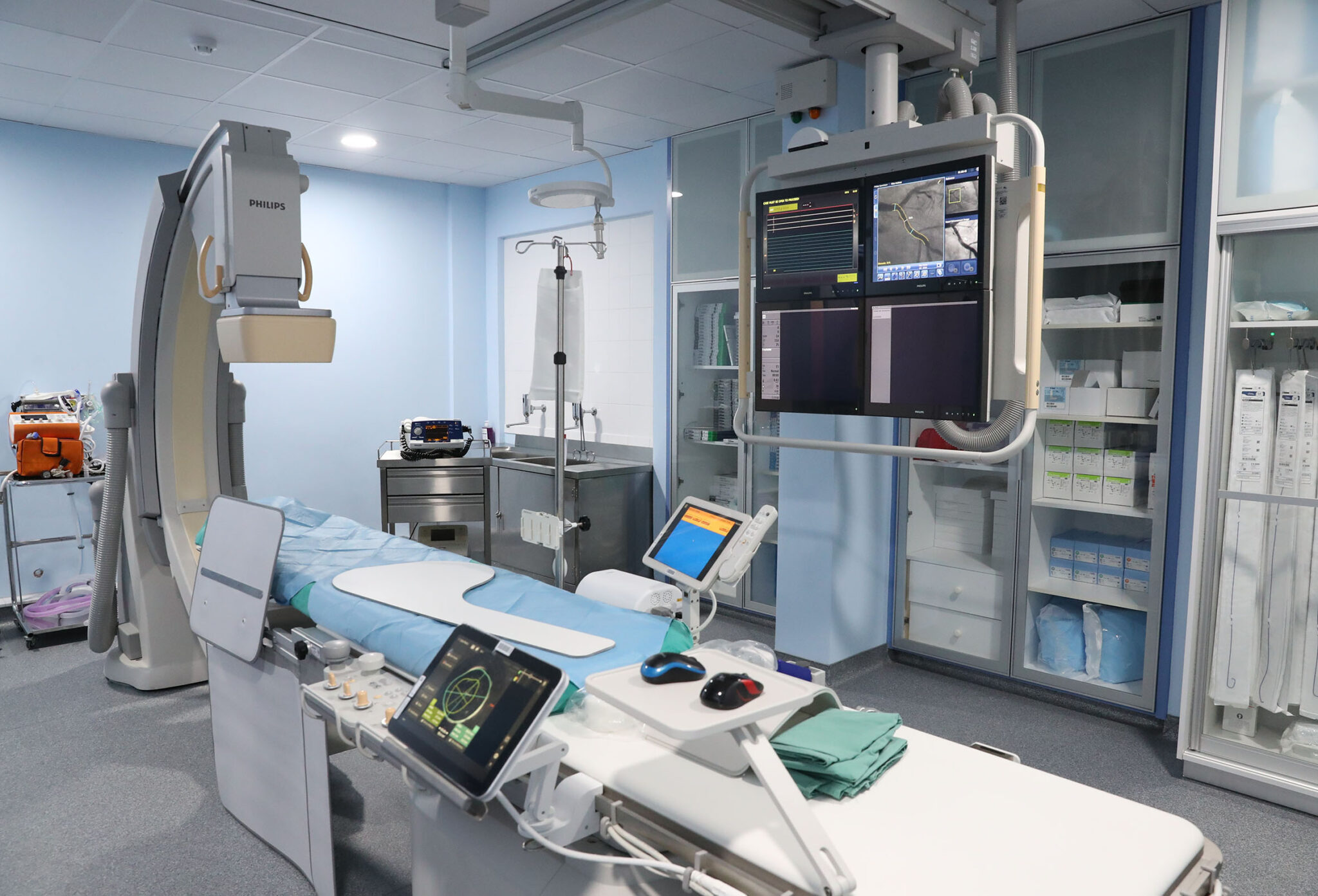 Έκανε εγχειρήσεις στ' όνομα του γιου του και τα «τσέπωνε» από το ΓεΣΥ