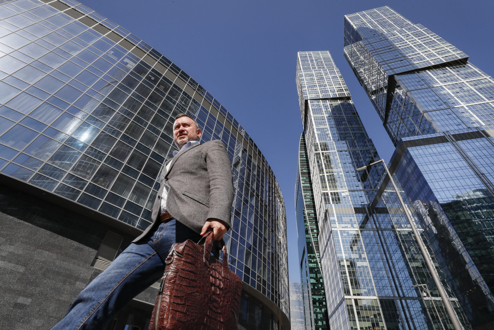 Θρίλερ χρέους στις ΗΠΑ: Πώς έφτασε η οικονομία στο χείλος του γκρεμού;