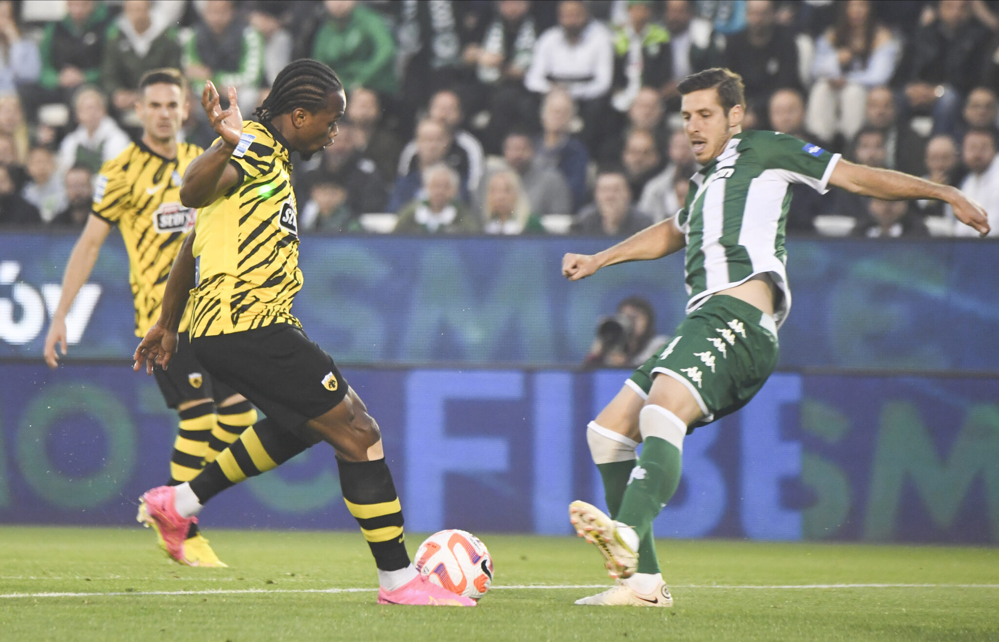 Εξιτήριο για Τσόκαϊ στον Παναθηναϊκό, το παλεύουν για ΠΑΟΚ Πέρεθ και Τσέριν