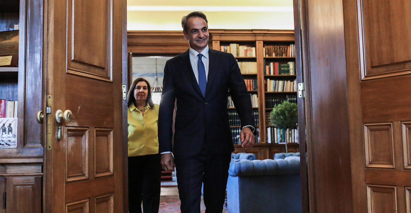 Παρέδωσε τη διερευνητική ο Μητσοτάκης, κάλπες στις 25 Ιουνίου