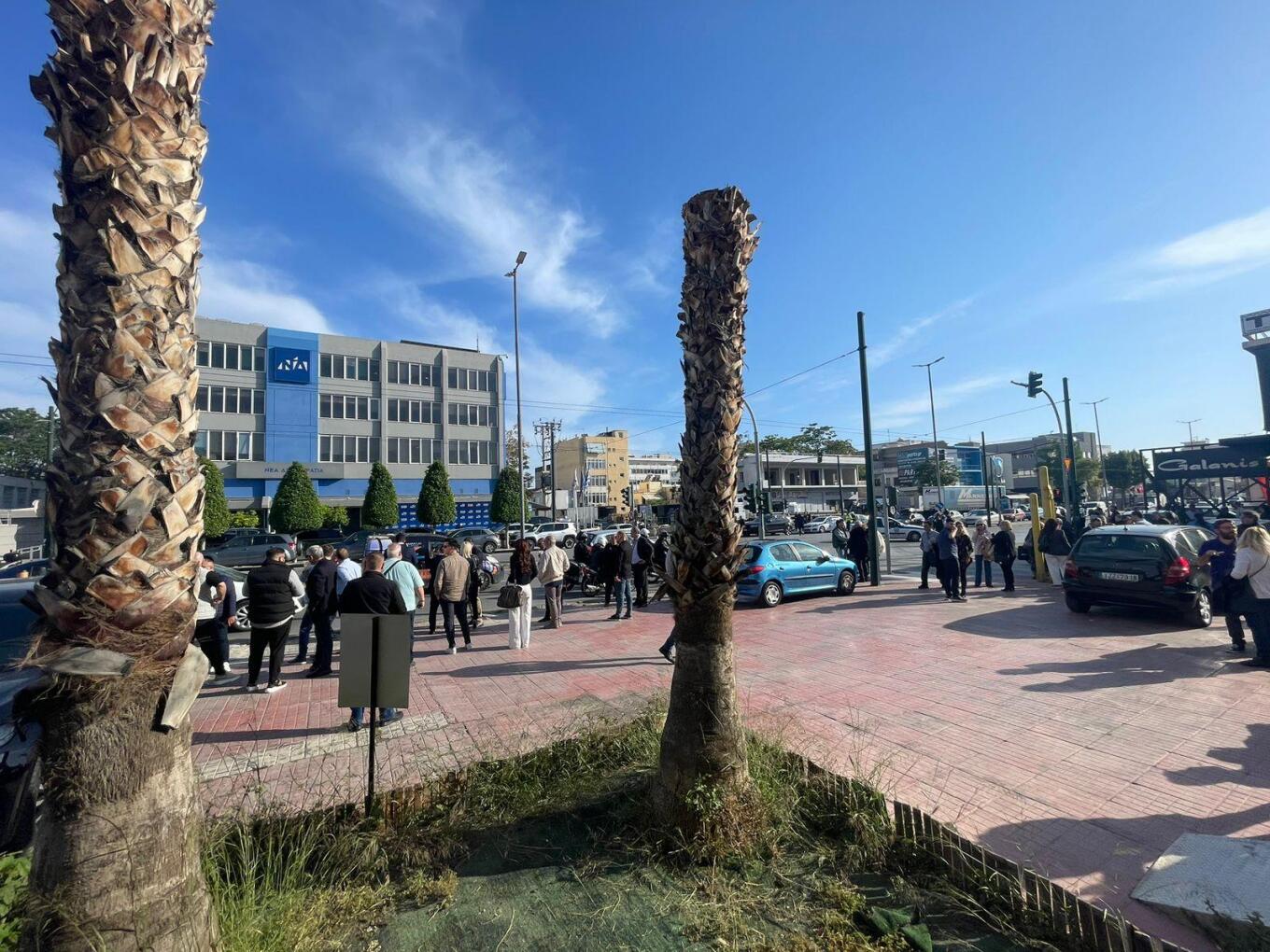 Τηλεφώνημα για βόμβα στα κεντρικά γραφεία της Νέας Δημοκρατίας στην οδό Πειραιώς