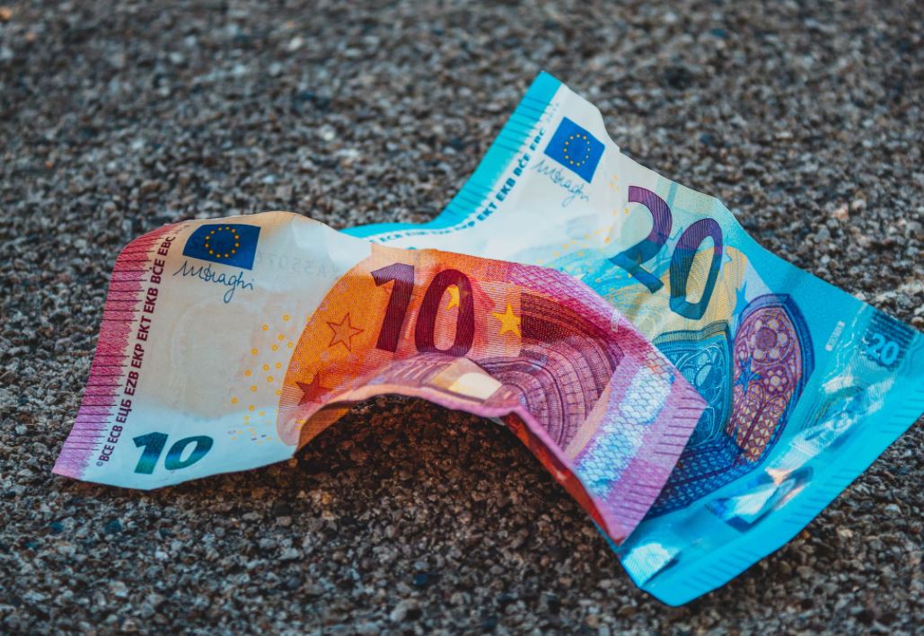 Επιβραδύνθηκε στο 3,9% ο εναρμονισμένος πληθωρισμός τον Απρίλιο