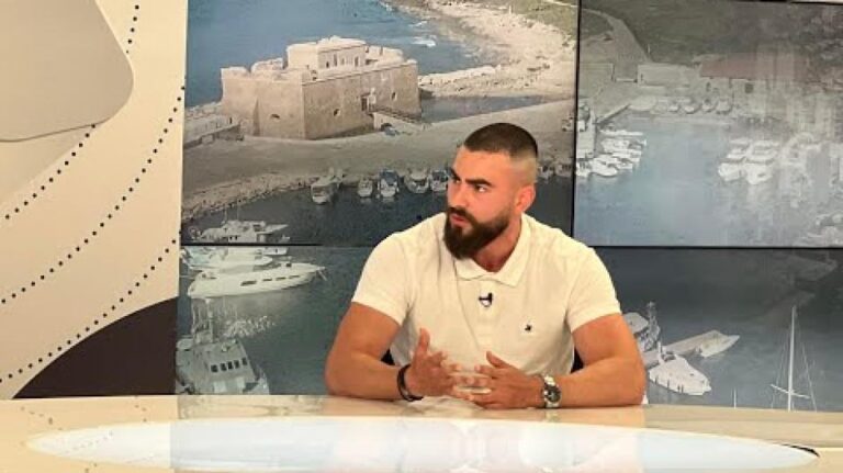 Τι θα έλεγε ο Ευριπίδης σ' αυτόν που του πέταξε μολότοφ;