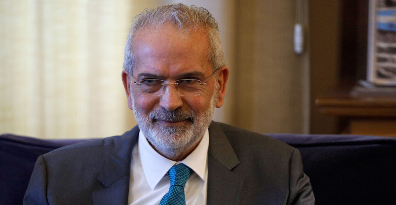 Υπηρεσιακή κυβέρνηση: Ορκίζεται σήμερα ο Σαρμάς, oι υπουργοί στο νέο υπουργικό