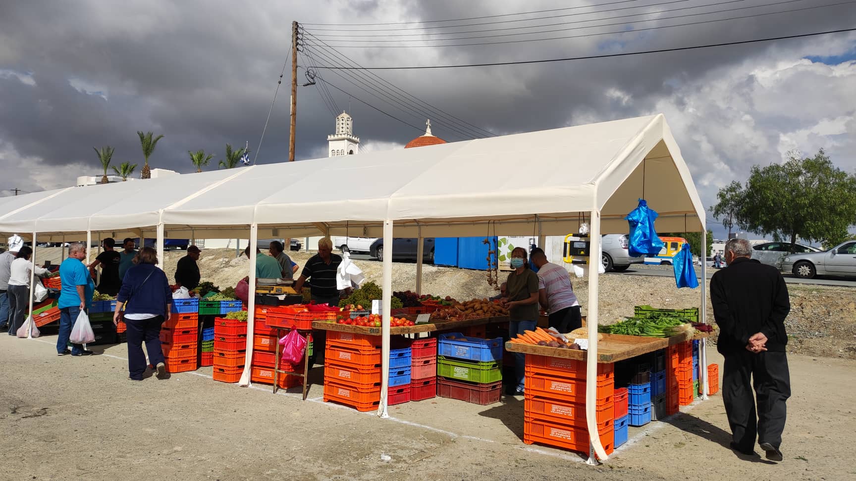 «Στόχος ο νόμος για τις λαϊκές αγορές να ψηφιστεί πριν από τις διακοπές»