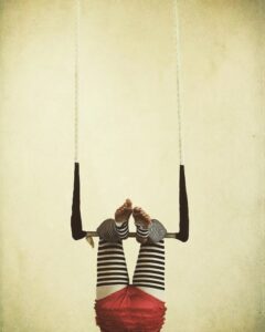 Παράσταση τσίρκου Trapeze από το Viva Salto