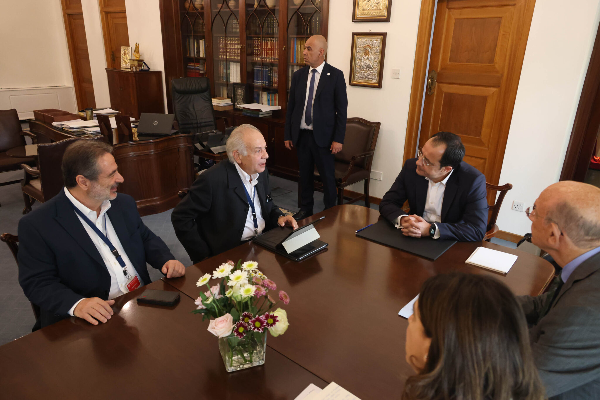 Ενώπιον Χριστοδουλίδη τα προβλήματα των «κουρεμένων» καταθετών της Λαϊκής