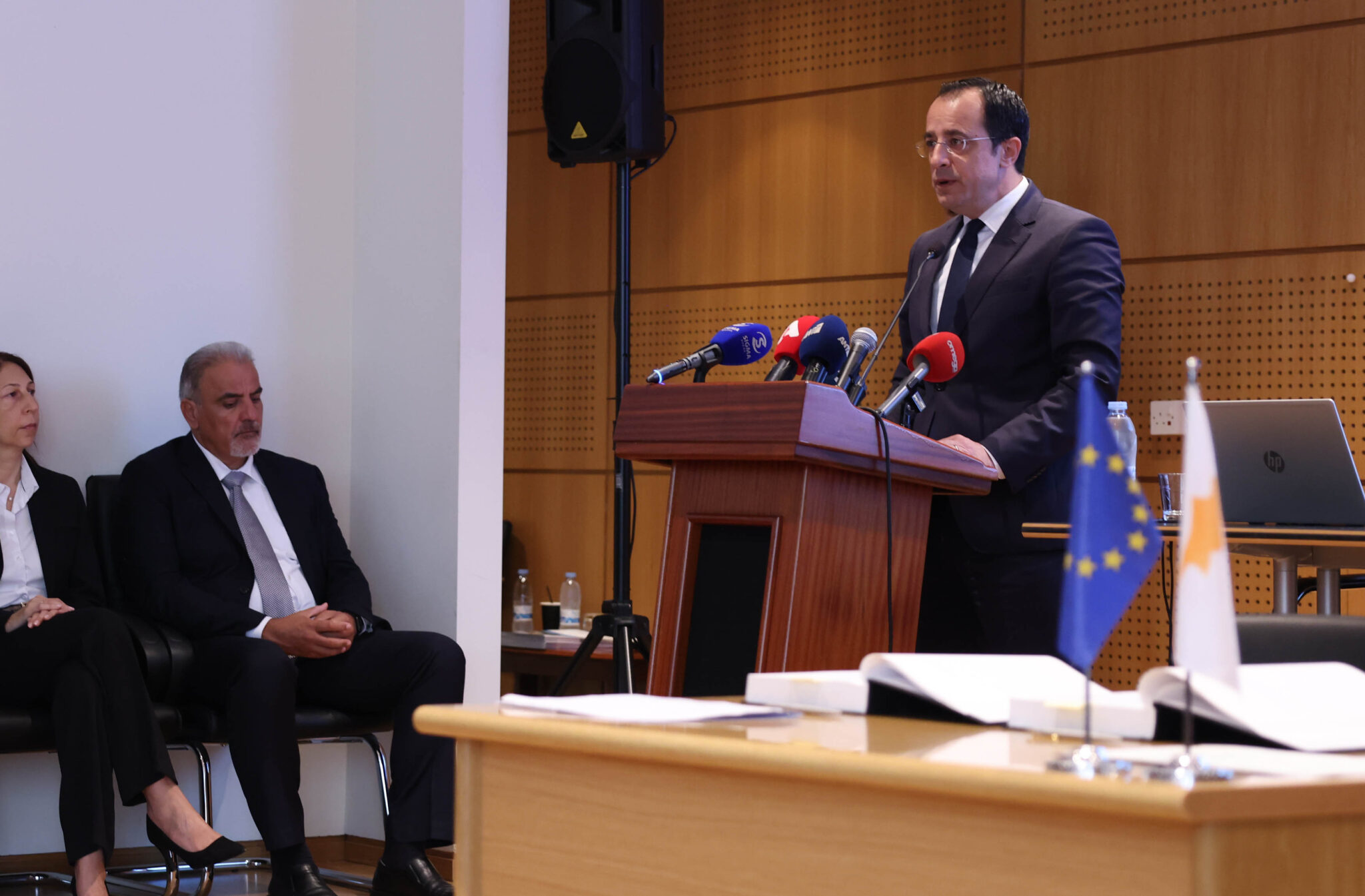 Να λύσει τα στεγαστικά προβλήματα της δικαστικής εξουσίας, δεσμεύτηκε ο ΠτΔ