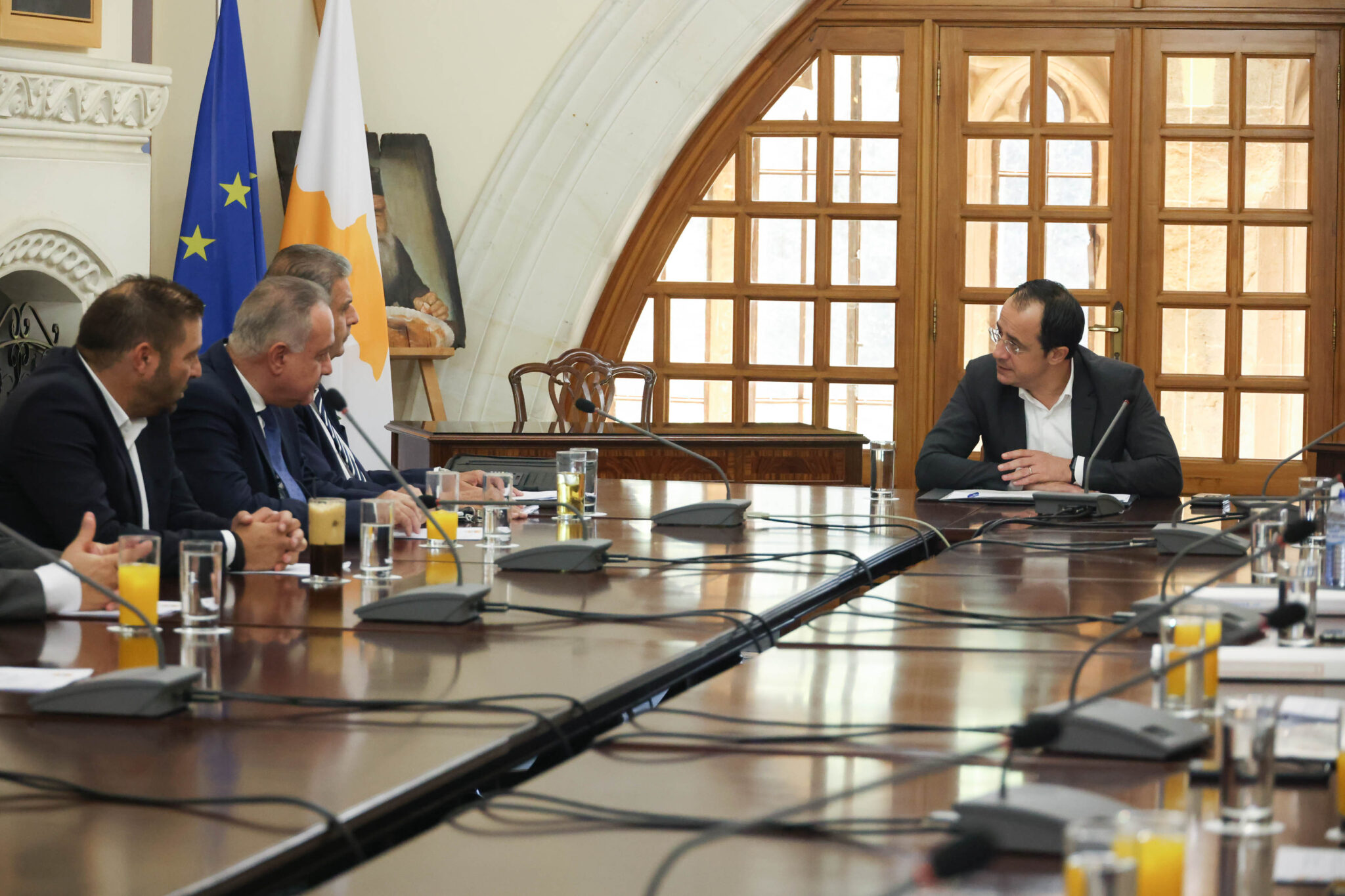 Αυτά συζητήθηκαν στη συνάντηση Χριστοδουλίδη – ΠΑΣΥΔΥ