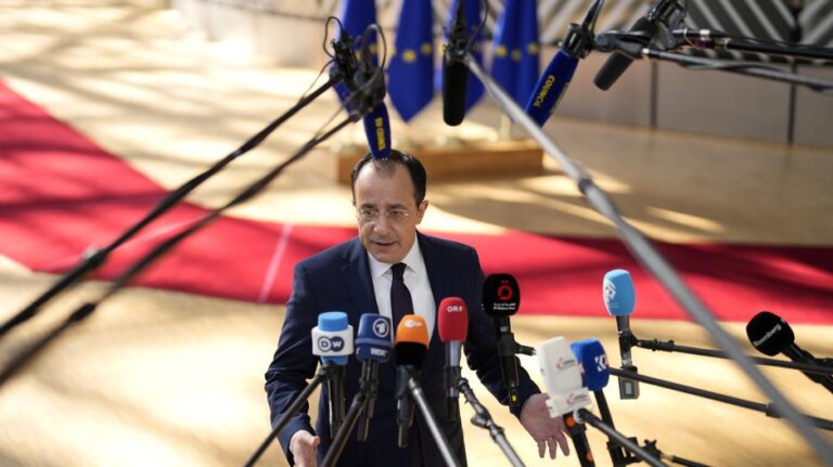 Χωρίς αναφορά σε διορισμό απεσταλμένου τα συμπεράσματα του Ευρωπαϊκού Συμβουλίου